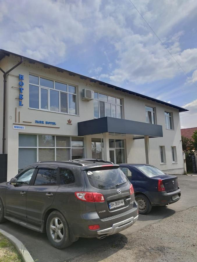 Park-Hotel Cahul Εξωτερικό φωτογραφία