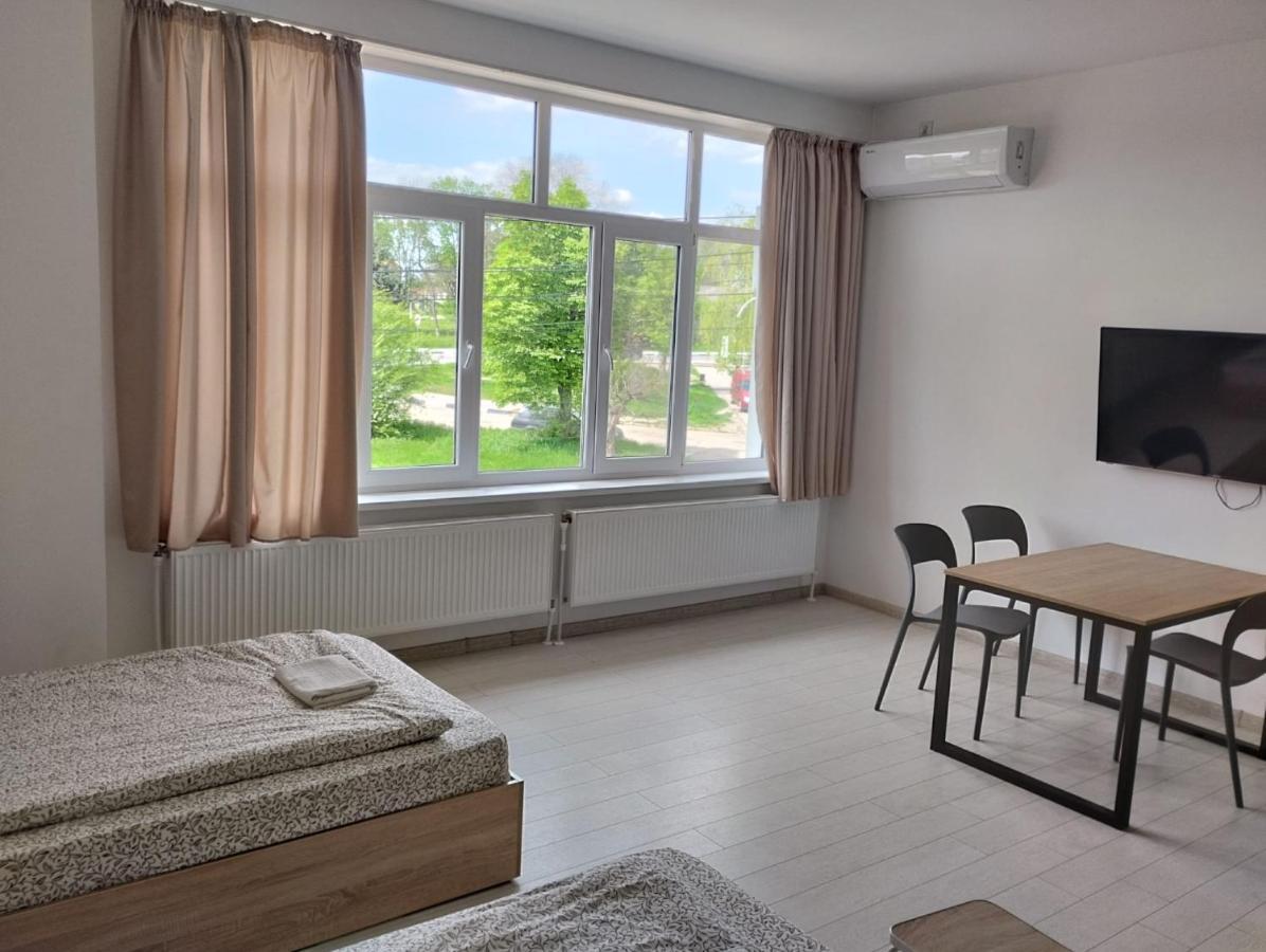 Park-Hotel Cahul Εξωτερικό φωτογραφία
